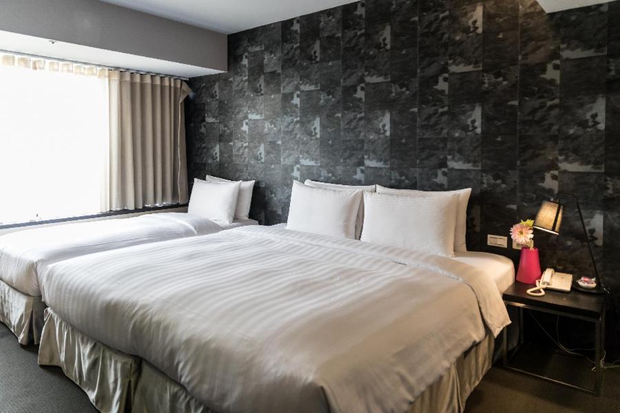 Hotel 安庭台北商旅 Taipei Esterno foto